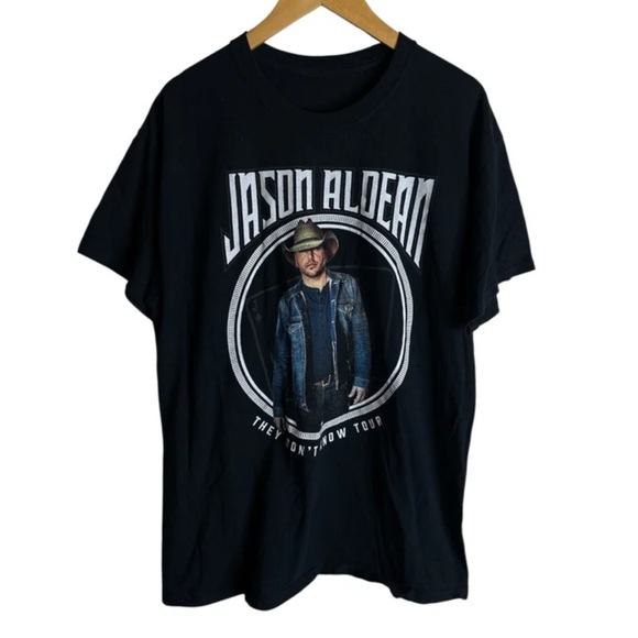 T-Shirt Bundle Sz Mixed – Jason Aldean Wild ’N Out Chicago Tour – Band lot - Picture 3 of 7